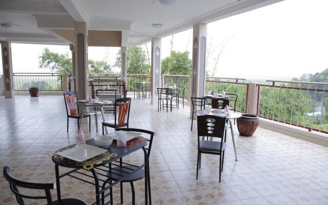 Crystal Hotel Apartments Entebbe