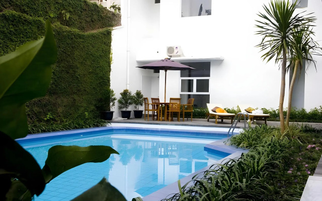 V Residence Kemang