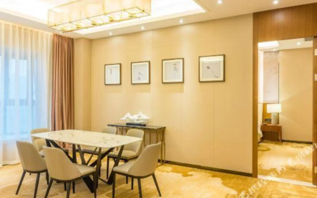 Foshan Park Lane Hotel (Qiandeng Lake)