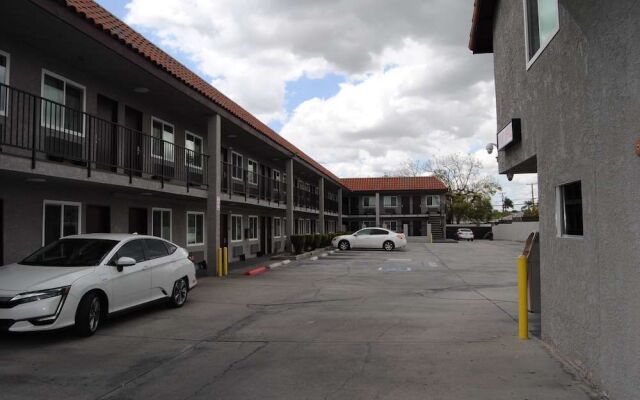 La Puente Inn