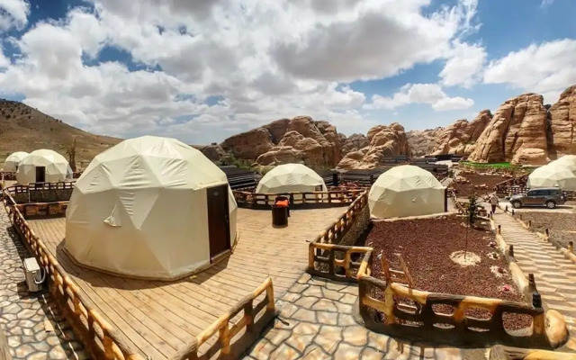 Seven Wonders Luxury Camp