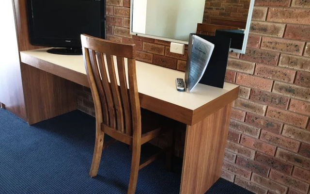Finley Palm Motor Inn – Guest Rooms – Finley