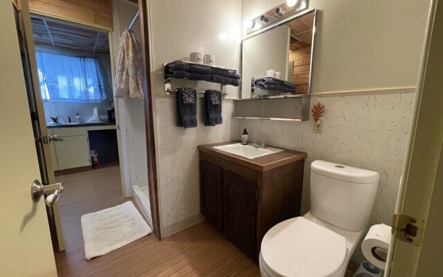 Bayshore RV Park & Guest Suites