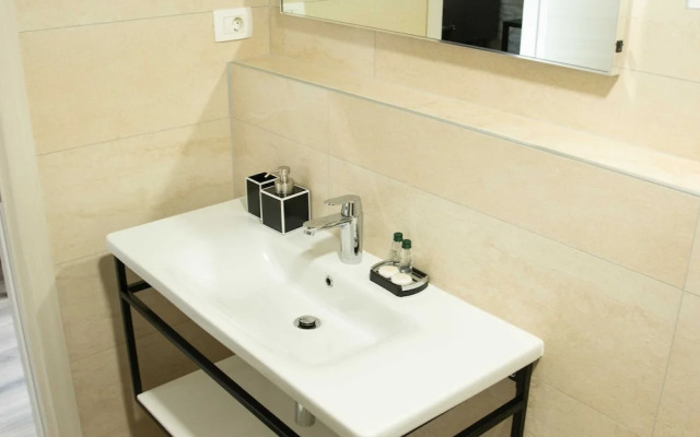 The Poolside Stone House in Bale