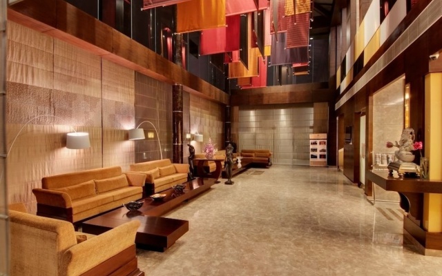 The Golden Palms Hotel & Spa Delhi – Lobby – Delhi