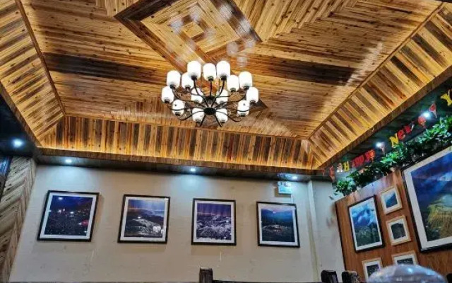 Linxi Hostel