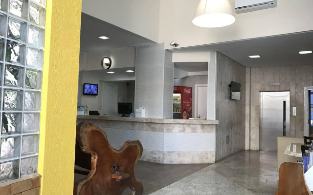 Porto Salvador Hotel