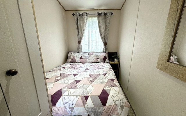 Hopton Lodge Retreat