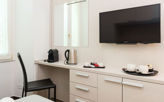 Andenis Luxury House