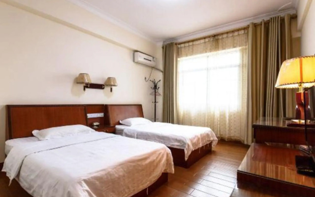 Riyuehe Hostel