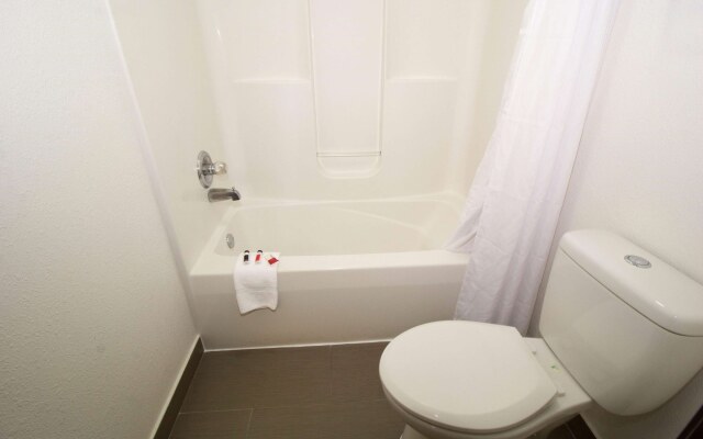 Super 8 Ohare Chicago Elk Grove Village