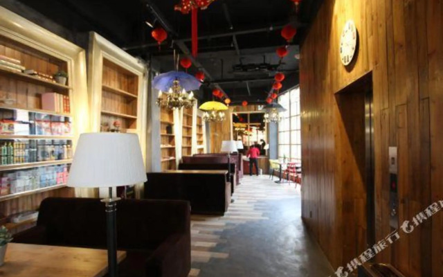 Xi'an H Hotel
