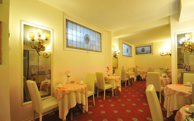 BB Hotels Smarthotel Derose