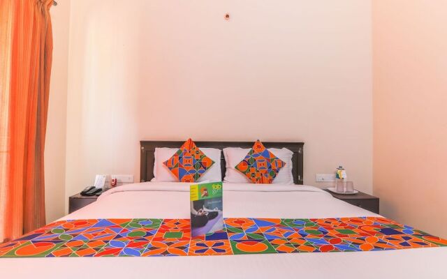 FabHotel Haku Residency