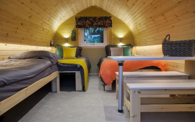 Arnprior Glamping: Roundel
