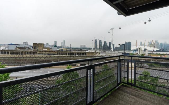 Cosy Riverview-London Excel Centre-O2 Arena