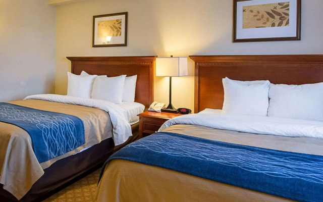 Comfort Inn & Suites Virginia Beach - Norfolk Airport