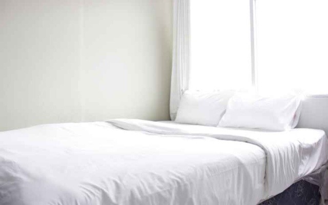 Homey and Relaxing 3BR Apartment at The Jarrdin Cihampelas By Travelio – Guest Rooms – Bandung