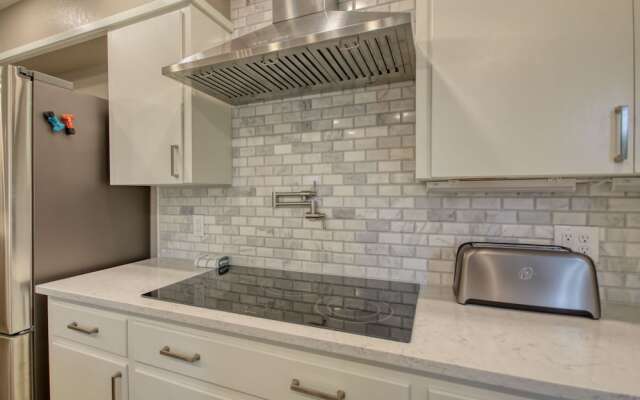 Gatlinburg - Barbara's Song #4125