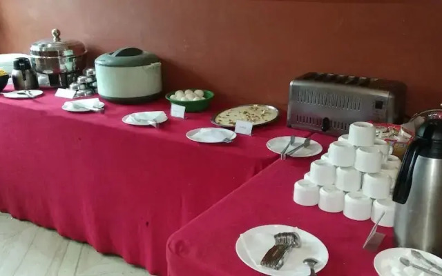 Hotel Raj Palace