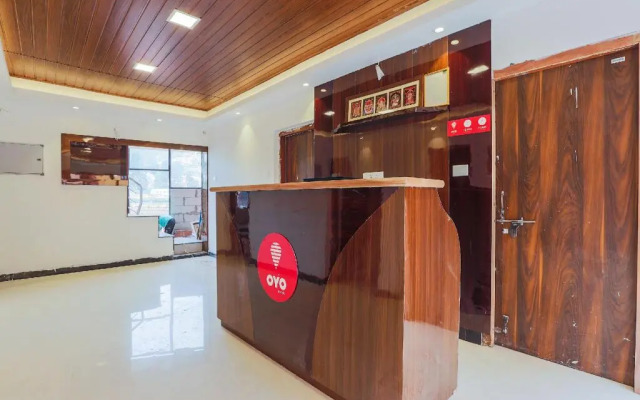 Sri Krishna Inn By OYO Rooms