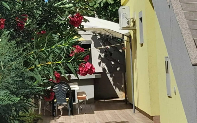 Vanja - Terrace & BBQ - A2