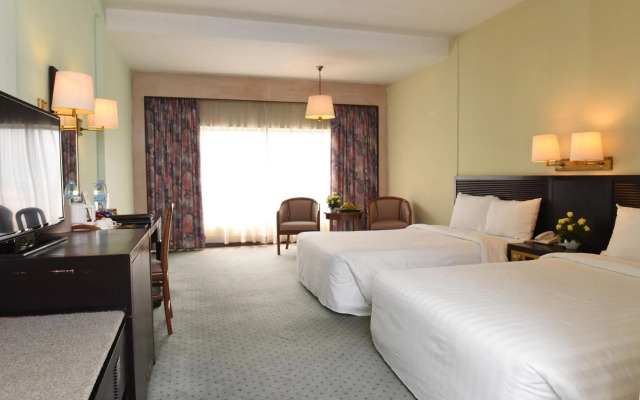 Hotel Cambodiana