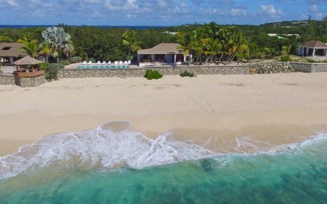 Villa Blue Beach