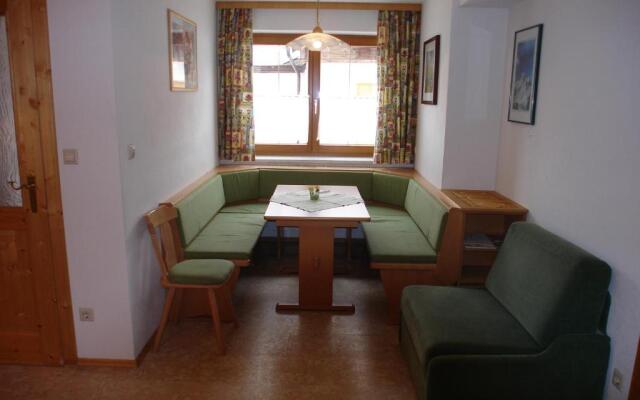 Ferienhaus u. Appartement Knauss