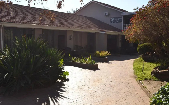 Airport Garden Boutique Hotel