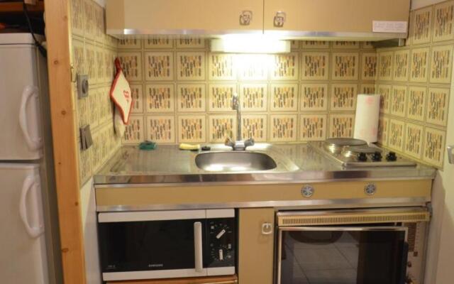 Appartement Les Menuires, 1 pièce, 2 personnes - FR-1-452-283