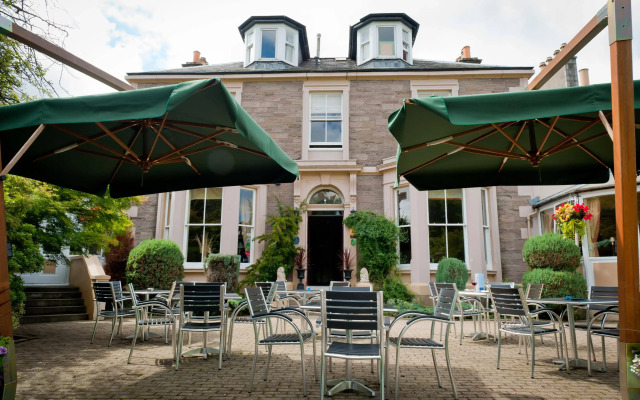 Parklands Hotel