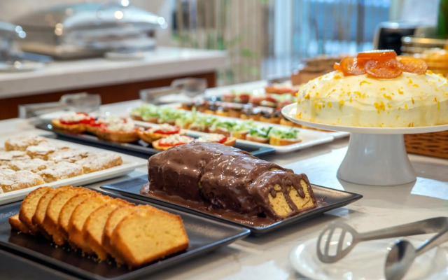 B4B Athens Signature Hotel