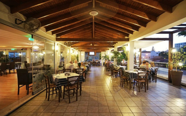 Melissi Beach Hotel & Spa