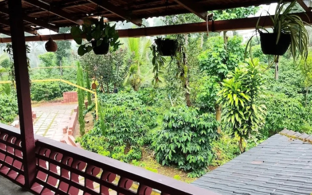 Heights Farm Stay - Coffee Estate Stay
