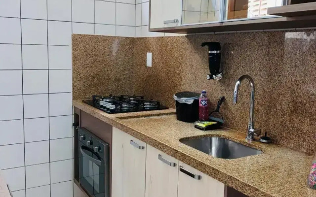 StayHere! Fique aqui! Apartamento 2/4 mobiliado no Costa Azul :-)