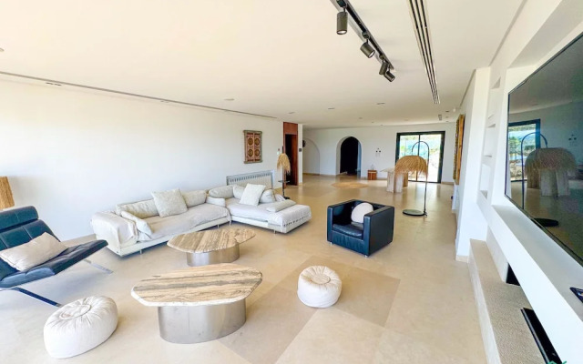 The Perfect Beach House in Hammamet