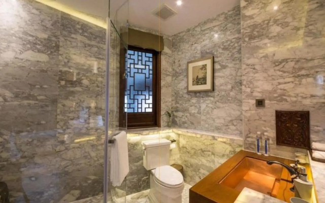 The Silver Chest Boutique Hotel