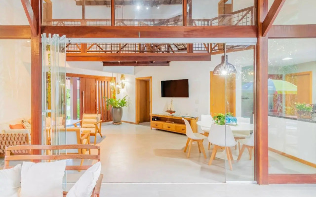 PF07 Casa Alto Padrão 04 Suítes - Praia do Forte