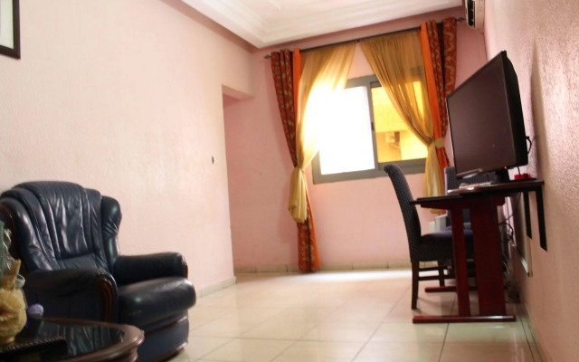 Tou'Ngou Hotel