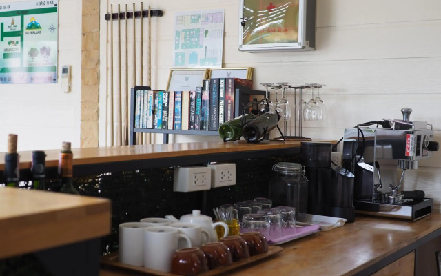 Mangoes Guesthouse