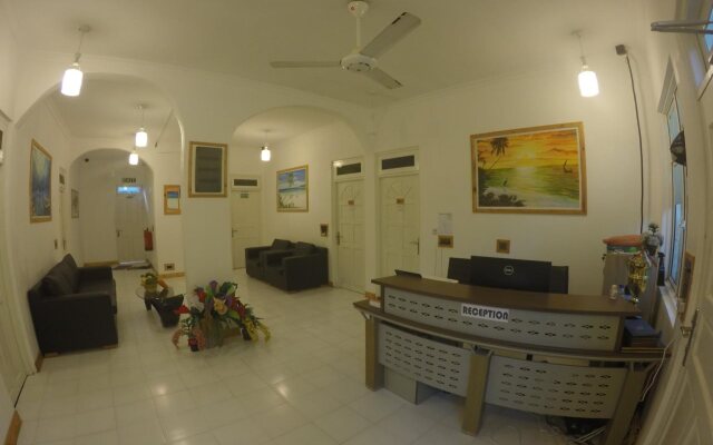 Relax Lodge