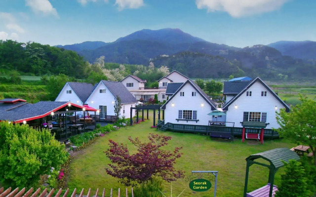 Seorak Garden Villa
