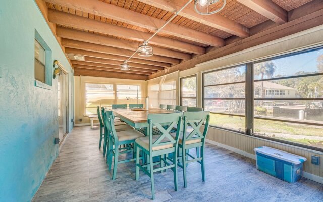 Riverfront Home With Private Dock, Fire Pit!