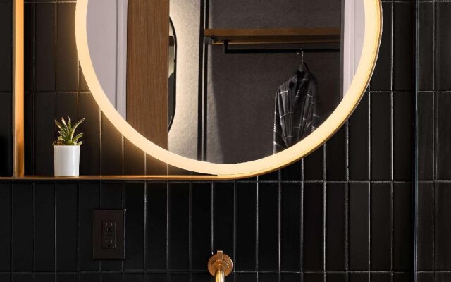 Yours Truly DC, Vignette Collection by IHG