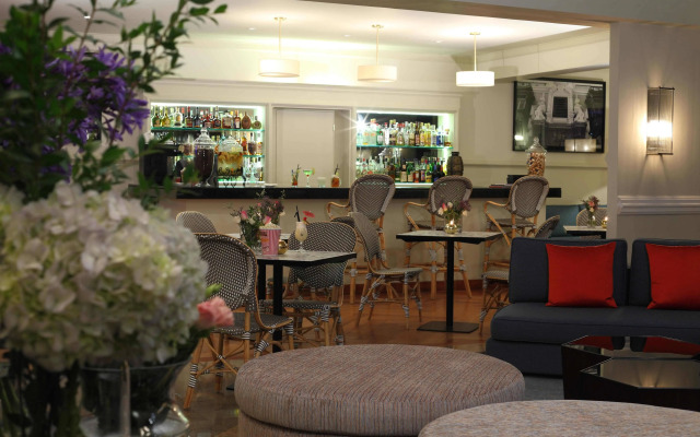 Radisson Hotel Plaza del Bosque