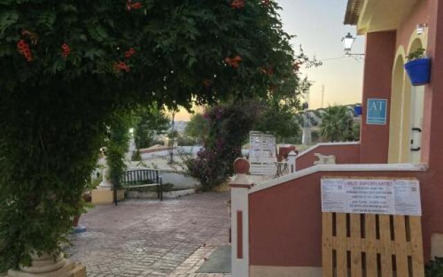 Apartamentos Fuente De La Salud