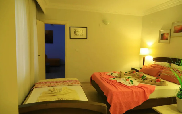 Yeni Astral Apart Hotel
