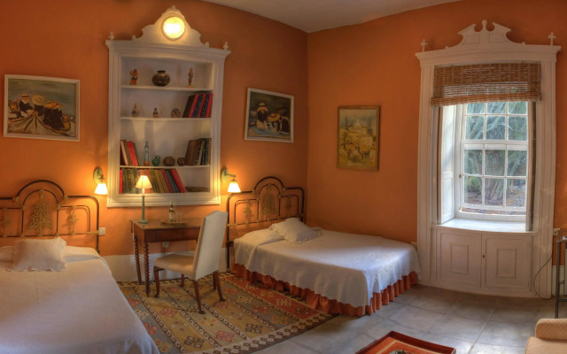 Hotel Rural Las Longueras