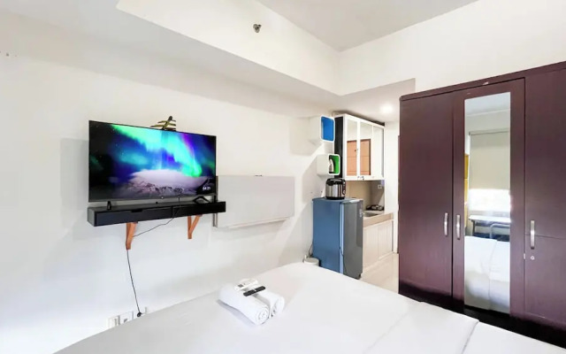 Simply Design Studio Apartment At Vida View Makassar